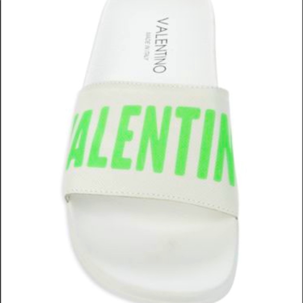 Valentino Men’s size 7 BNWT